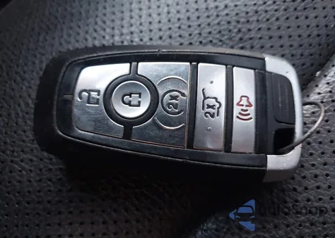 2021 Ford Expedition Xlt from USA, damaged, VIN 1FMJU1HT2MEA55888